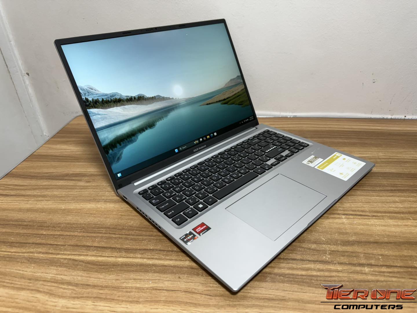 ASUS VIVOBOOK | Ryzen 7 | 16GB RAM | 512GB SSD