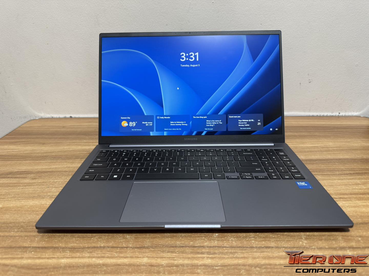 SAMSUNG | Ultra 7 | 16GB RAM| 512GB SSD