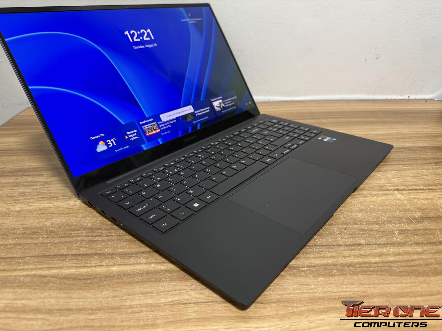 SAMSUNG GALAXY BOOK | i5 12th Gen | 8GB RAM | 512GB SSD
