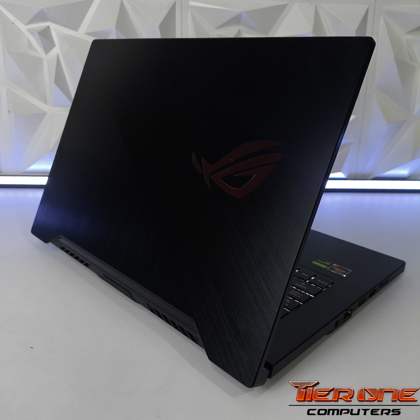 ASUS ROG ZEPHYRUS G | Ryzen 7 | 16GB RAM | 512GB SSD | GTX 1660Ti