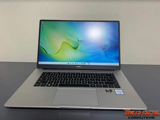 HUAWEI MATEBOOK D15 | Ryzen 7 | 8GB RAM | 512GB SSD