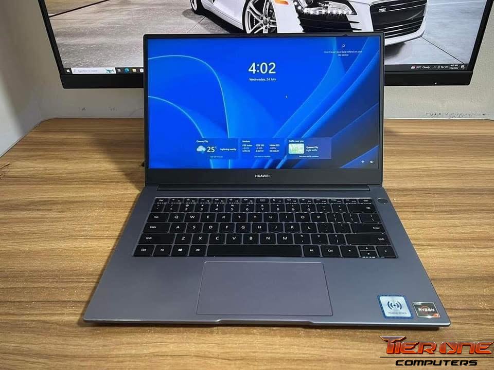 HUAWEI MATEBOOK D14 | Ryzen 7 | 8GB RAM | 512GB SSD