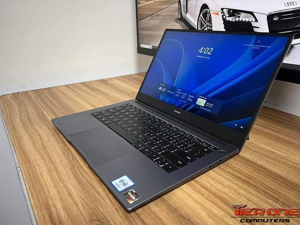 HUAWEI MATEBOOK D14 | Ryzen 7 | 8GB RAM | 512GB SSD