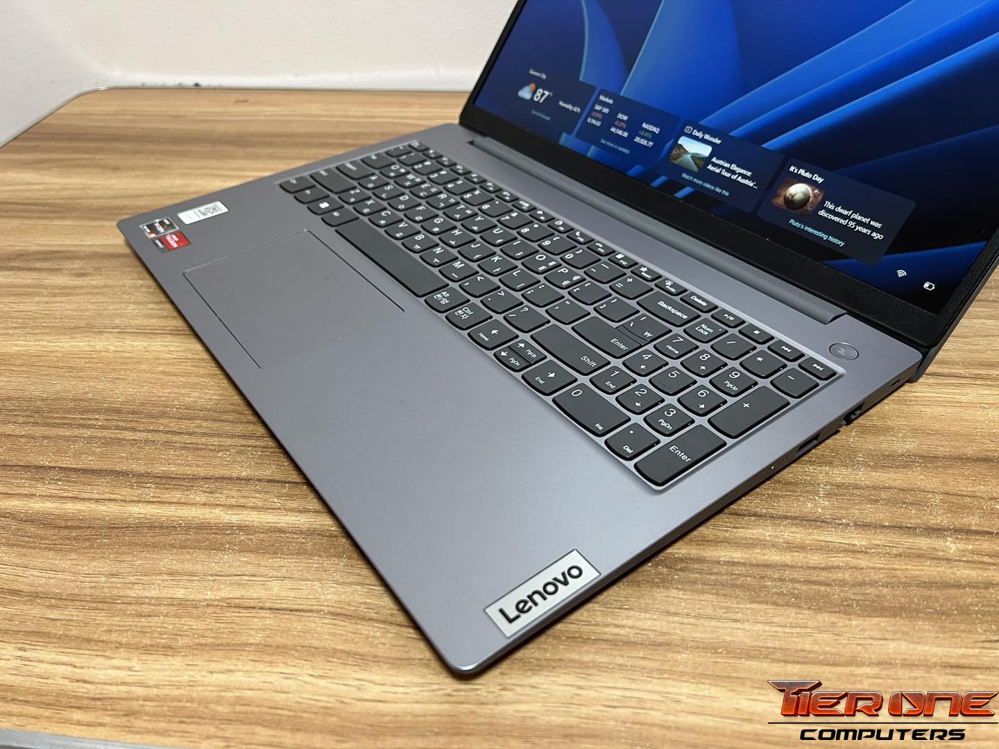 LENOVO V15 | Ryzen 5  | 8GB  RAM  | 512GB  SSD