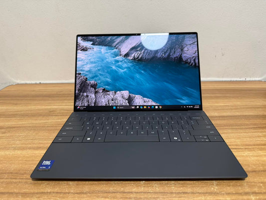 DELL XPS | Ultra 7 | 16GB RAM | 512GB SSD | ARC 140V