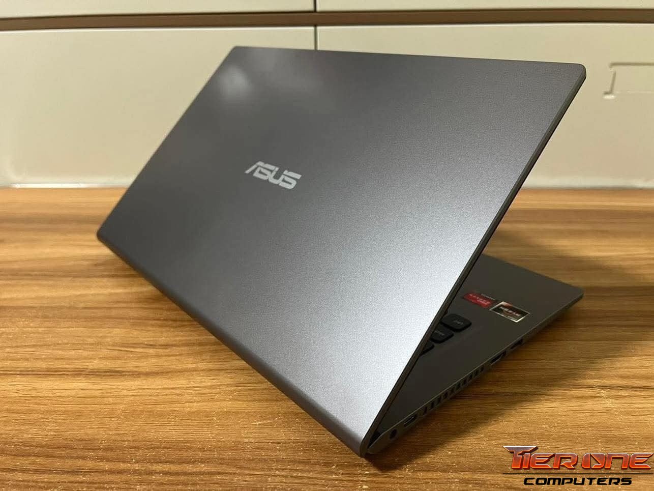 ASUS VIVOBOOK | Ryzen 3 | 8GB RAM | 128GB SSD + 1TB HDD