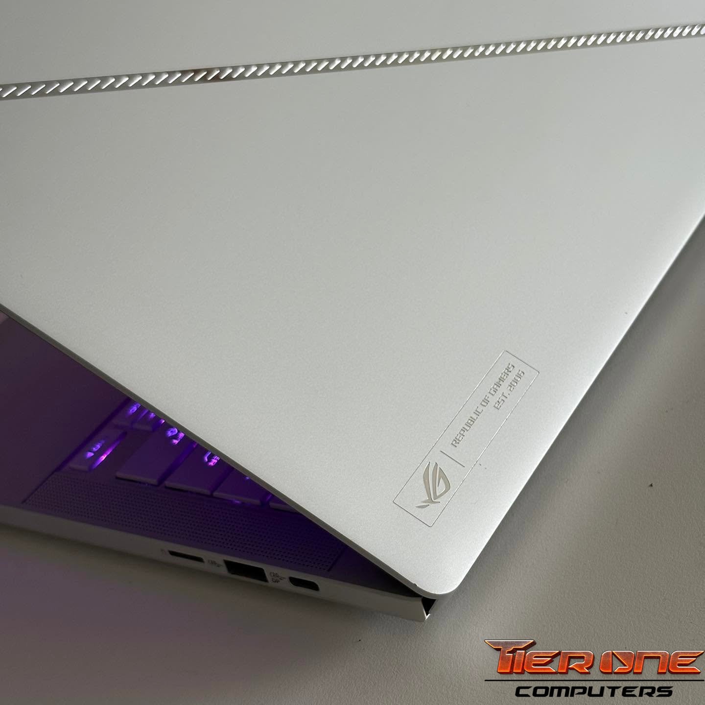 ASUS ROG ZEPHYRUS G14 | Ryzen 9 | 16GB RAM | 1TB SSD | RTX 4060